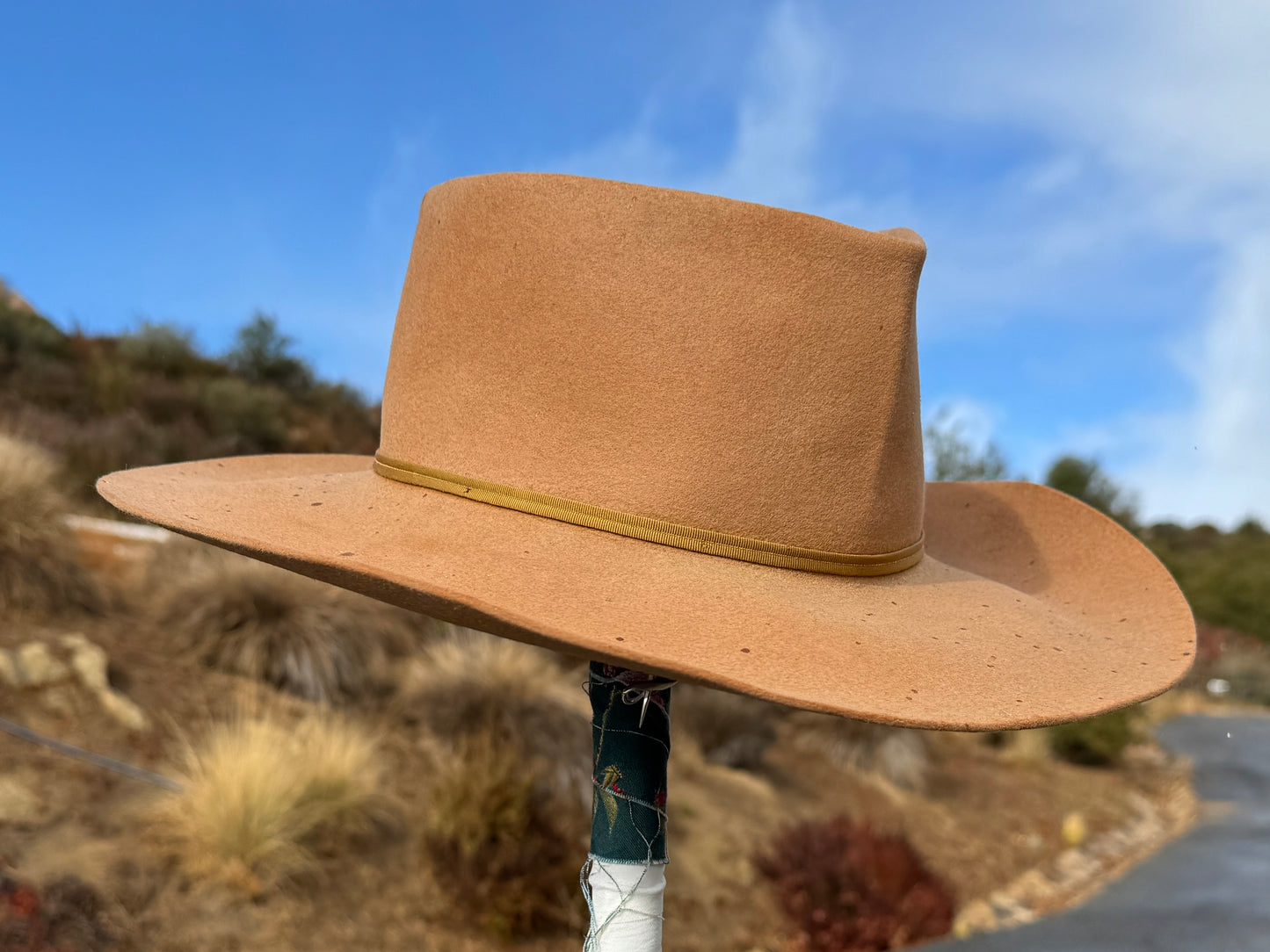 D69 7 1/8 C (22 5/8")